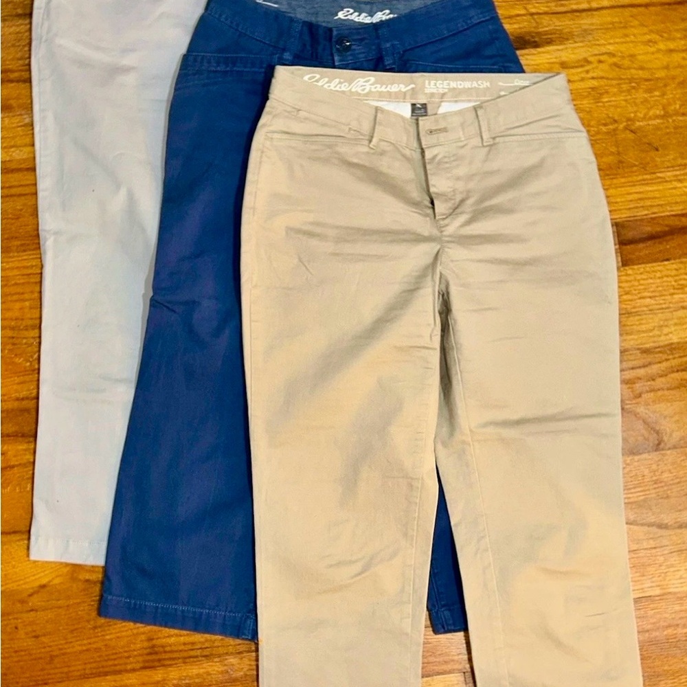 3 Pairs Eddie Bauer Legendwash stretch Crop Pants in Khaki Navy Tan